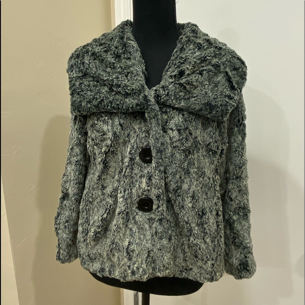 CAbi chinchilla cropped jacket. Size Medium